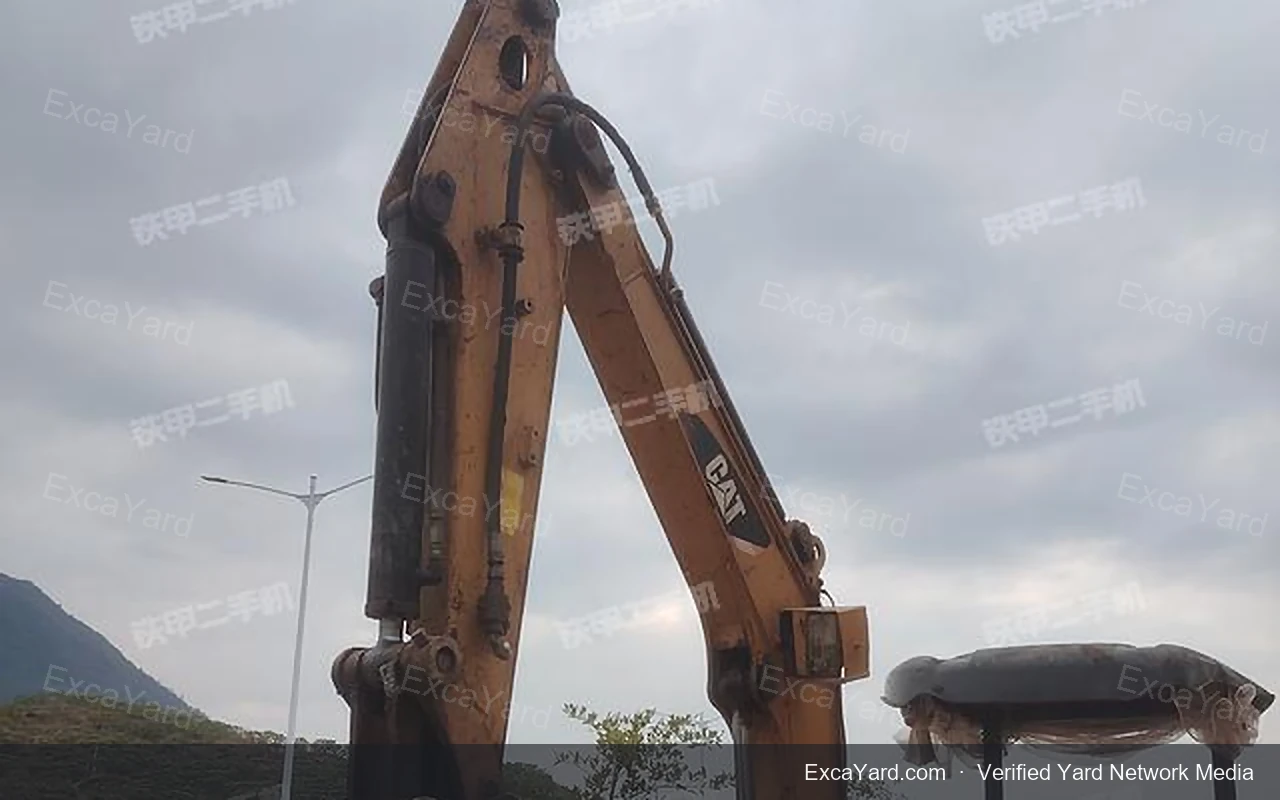 Used Komatsu Excavator from China to Nigeria: 2026 Export Guide