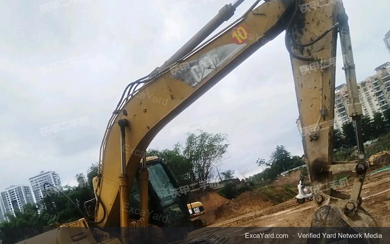 2003 Caterpillar 320C Used Excavator — gallery view 7, used excavator available for export from China
