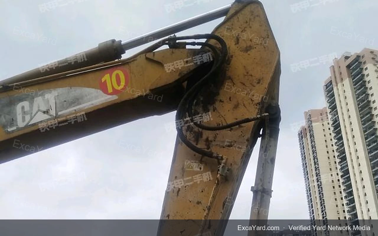 2003 Caterpillar 320C Used Excavator — gallery view 4, used excavator available for export from China