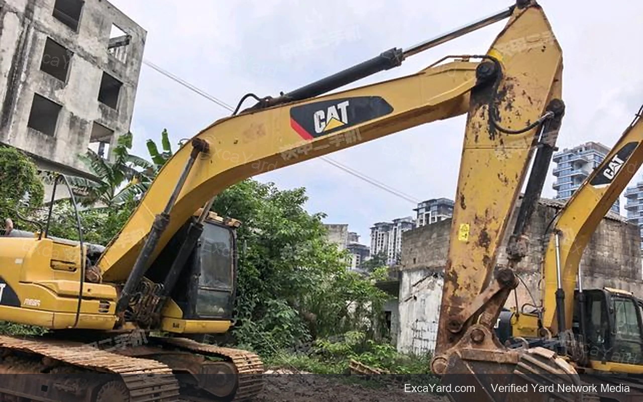 2013 Caterpillar 320D Used Excavator — gallery view 5, used excavator available for export from China