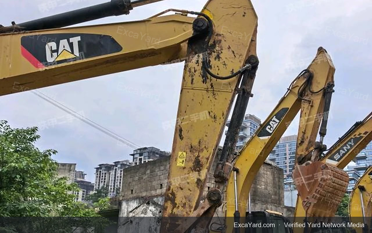 2013 Caterpillar 320D Used Excavator — gallery view 8, used excavator available for export from China
