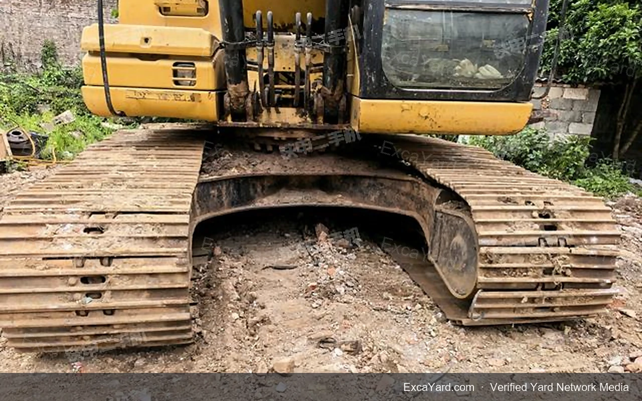 2013 Caterpillar 320D Used Excavator — gallery view 16, used excavator available for export from China