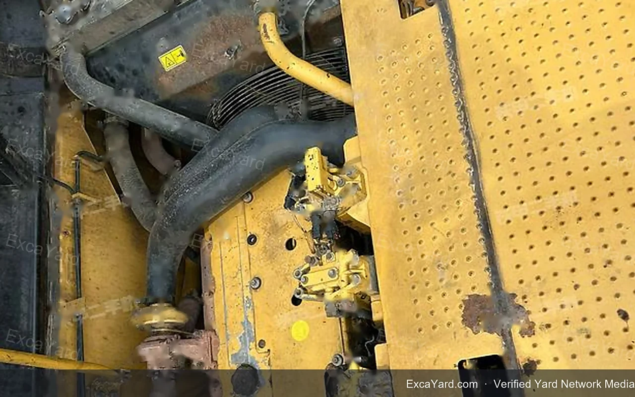 2011 Caterpillar 320DIMPORT Used Excavator — gallery view 16, used excavator available for export from China