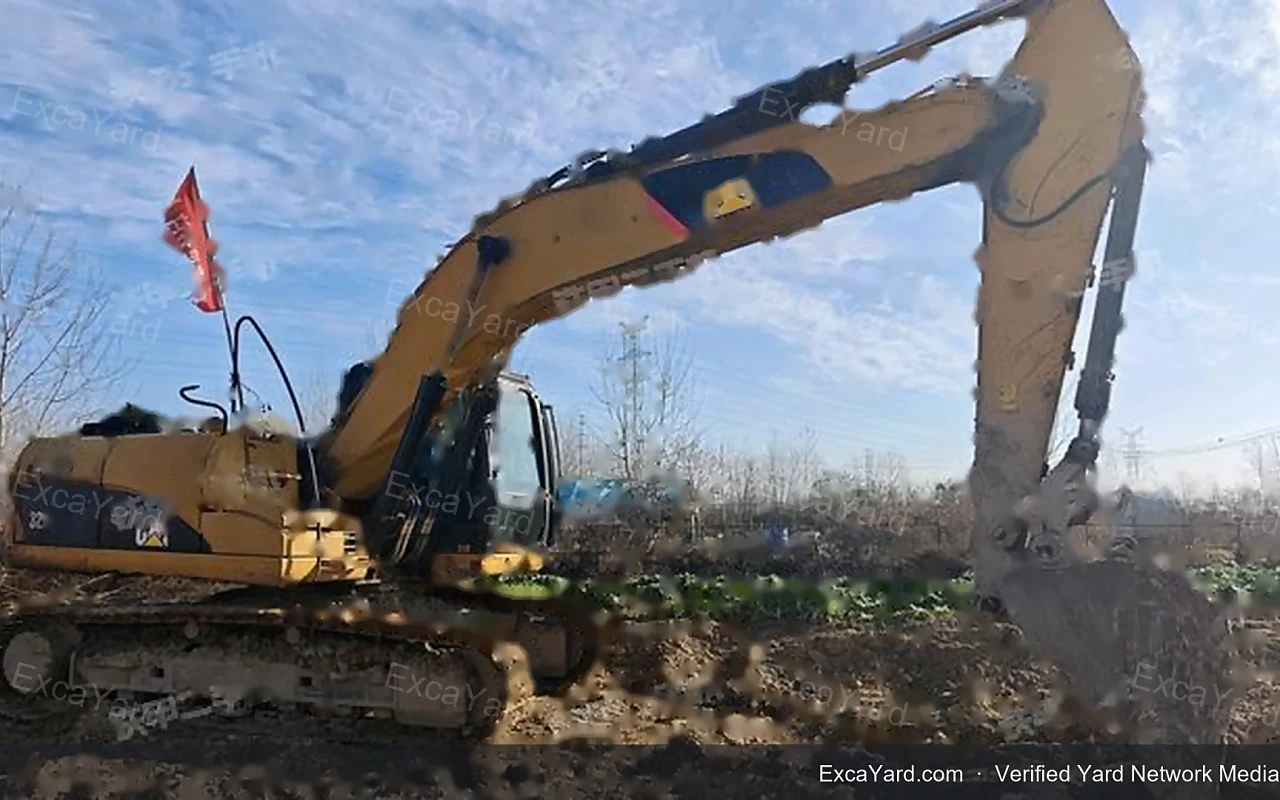 2011 Caterpillar 320DIMPORT Used Excavator — gallery view 12, used excavator available for export from China