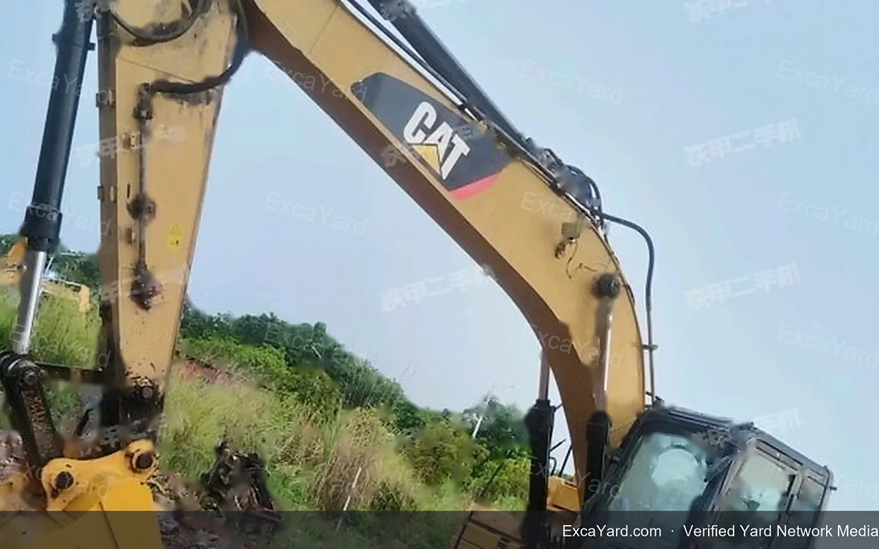 2019 Caterpillar 320GC Used Excavator — gallery view 4, used excavator available for export from China