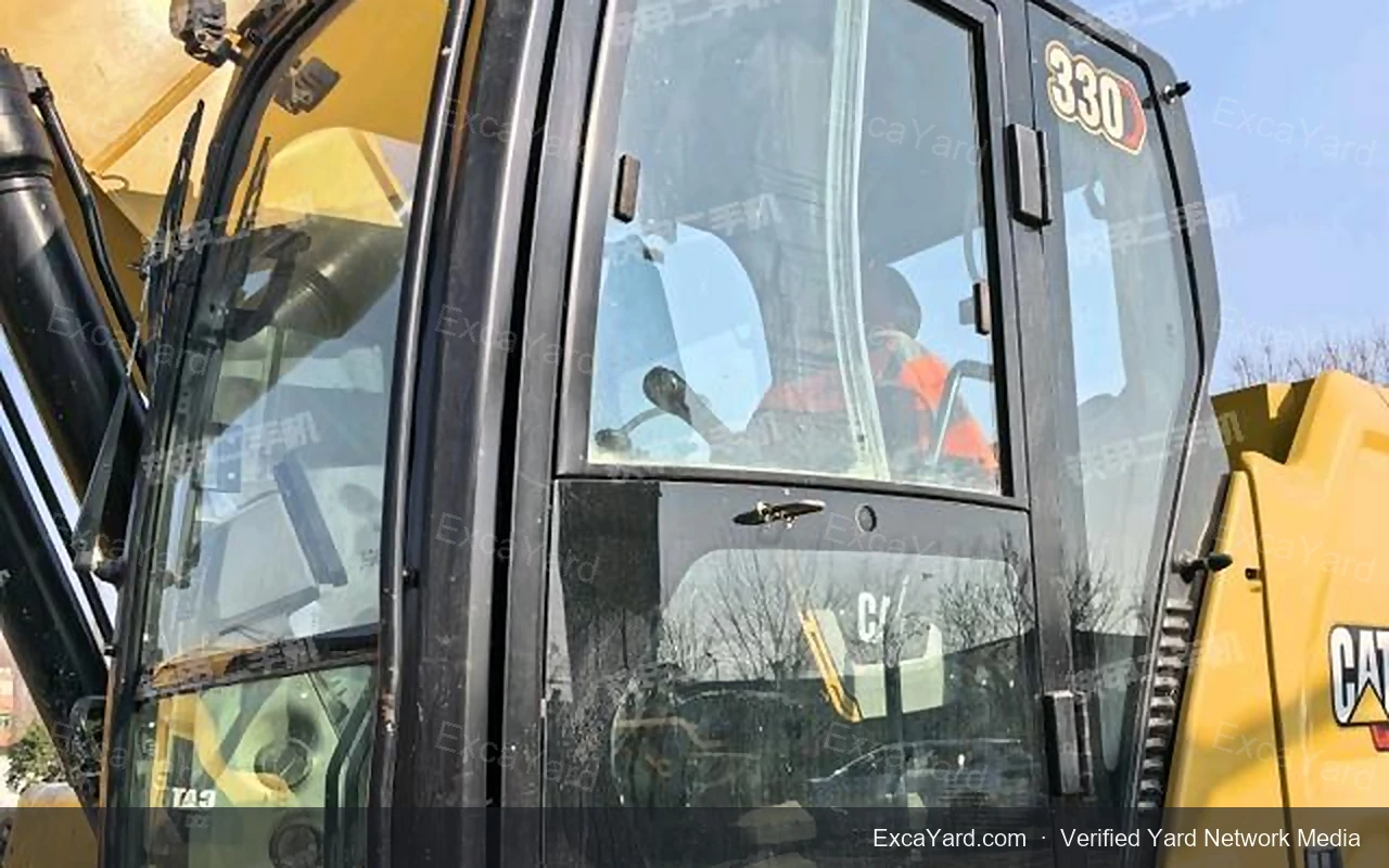 2021 Caterpillar 330 Used Excavator — gallery view 9, used excavator available for export from China