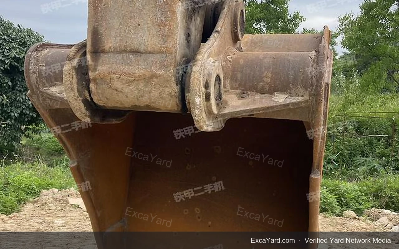 2014 Caterpillar 336D2 Used Excavator — gallery view 10, used excavator available for export from China