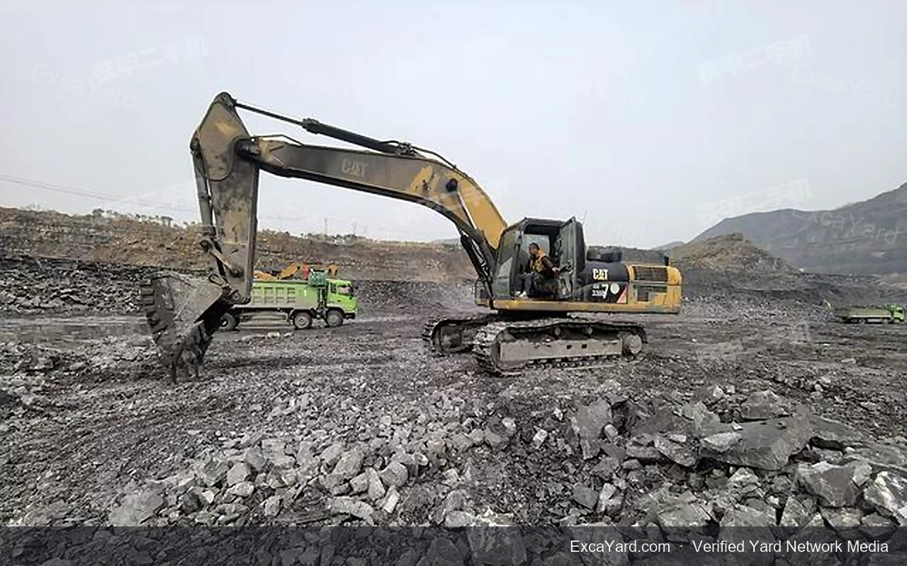 Excavatrice Caterpillar 336D2 2018 9 999h Grade B à l'export