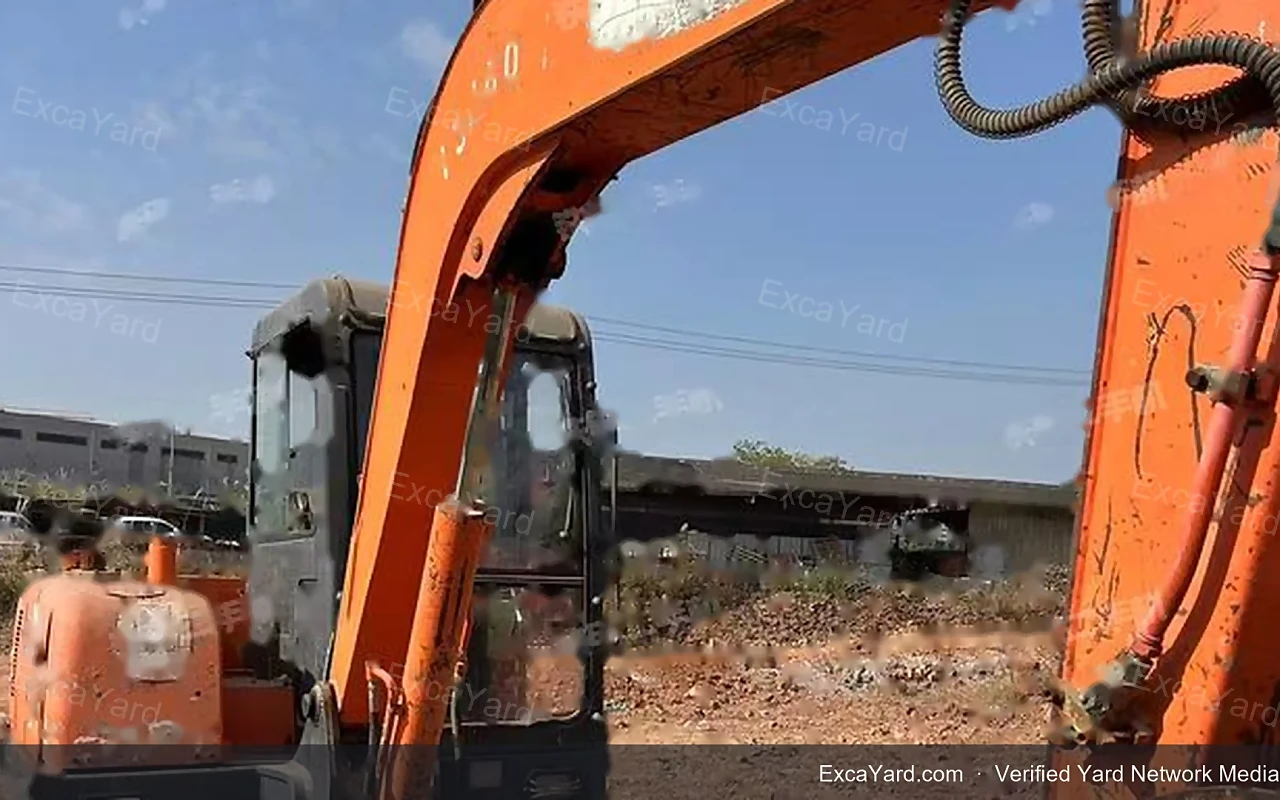 2010 Doosan DH225LC7 Used Excavator — gallery view 8, used excavator available for export from China