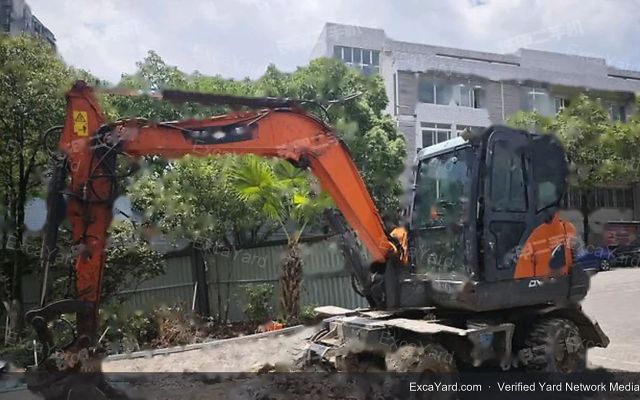 2010 Doosan DH225LC7 Used Excavator — gallery view 7, used excavator available for export from China