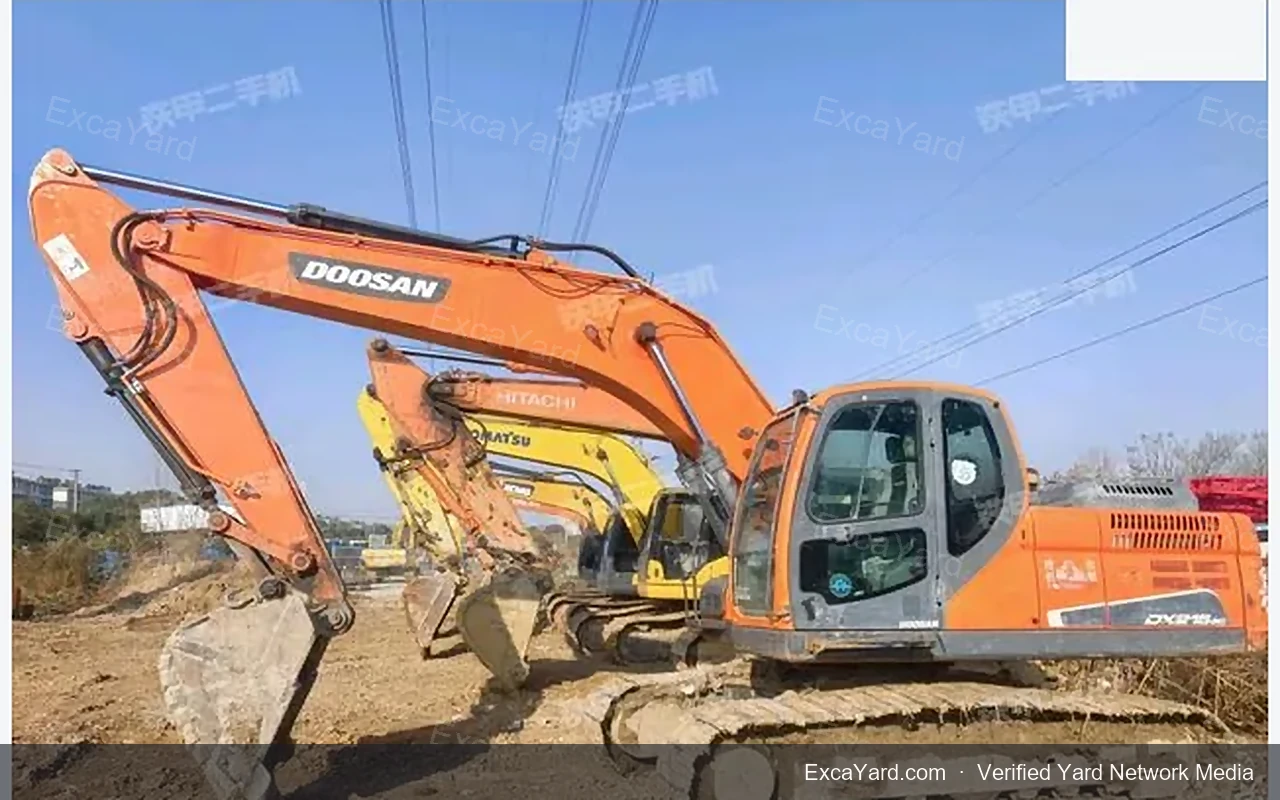 Used excavator for sale — yard-inspected by ExcaYard's verified network across China, pronto para envio FOB Xangai to Africa, Southeast Asia, Latin America