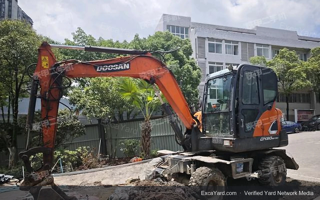 2012 Doosan DH420LC7 Used Excavator — gallery view 9, used excavator available for export from China