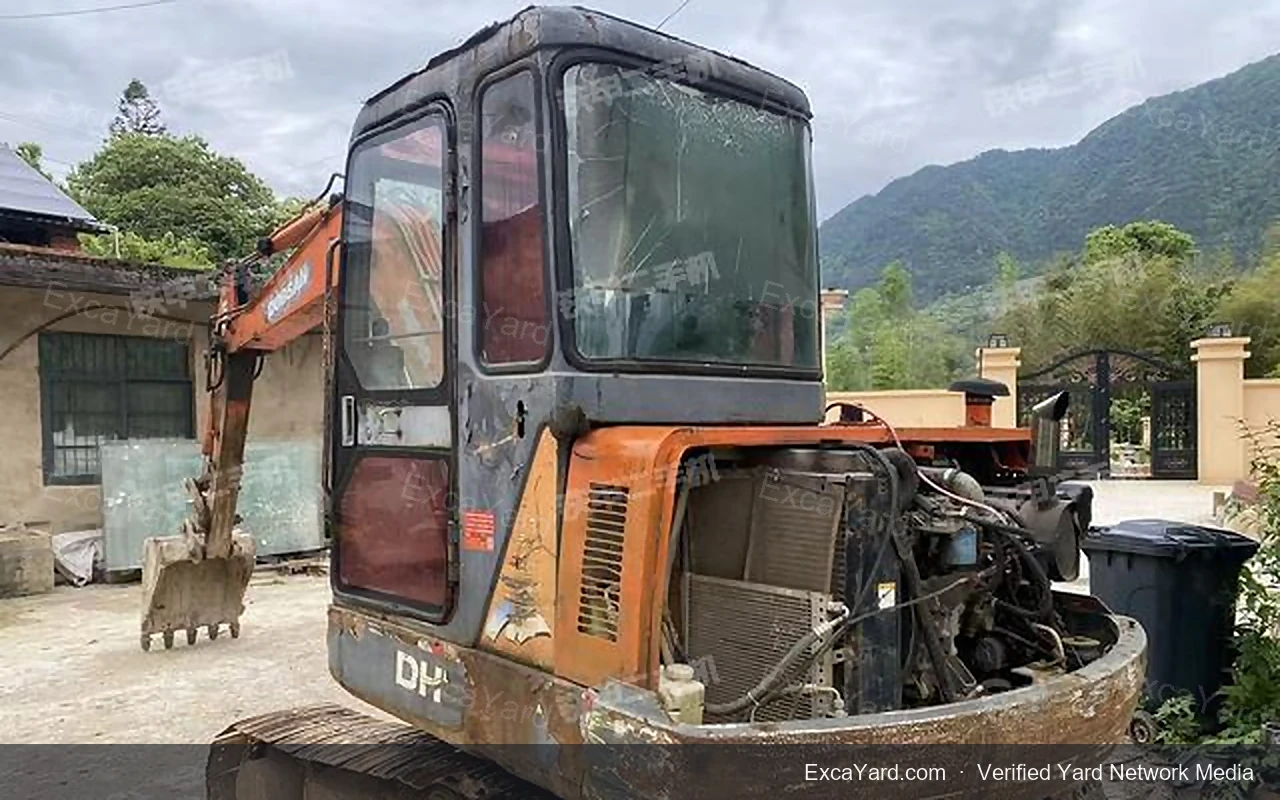 2012 Doosan DH55V Used Excavator — gallery view 2, used excavator available for export from China