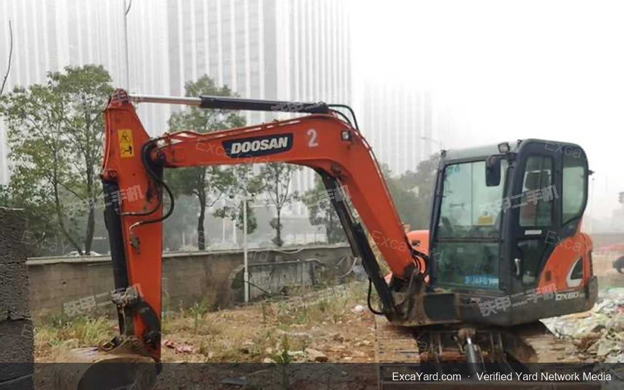 2018 Doosan DX380LC9CACE Used Excavator — gallery view 3, used excavator available for export from China