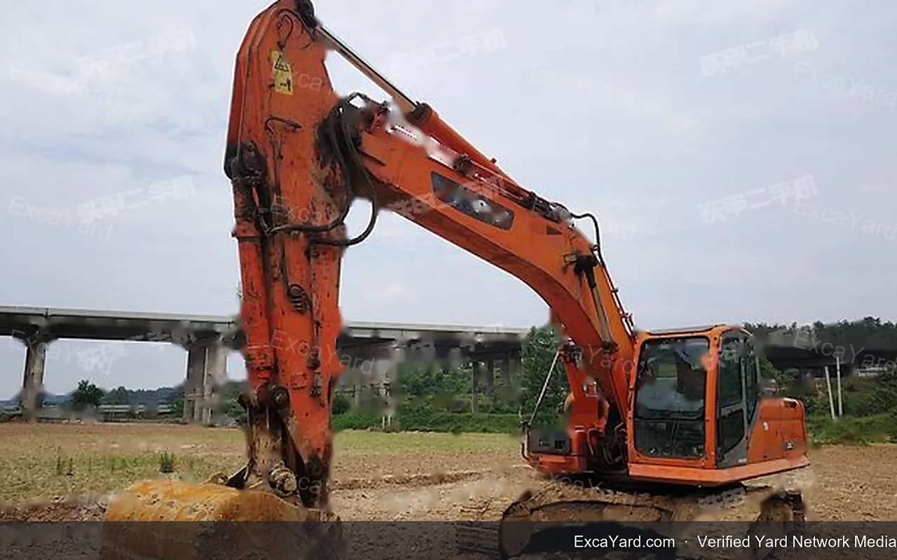 2010 Doosan SX300LC Used Excavator — gallery view 5, used excavator available for export from China
