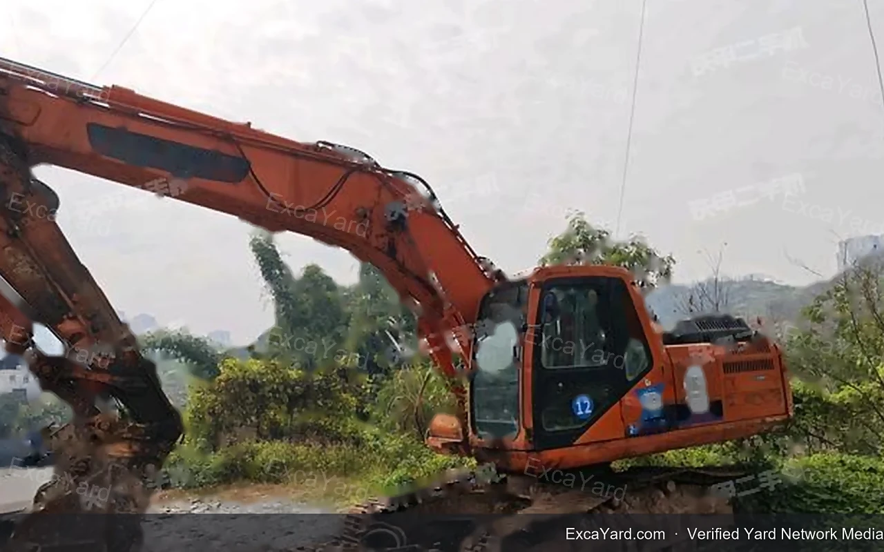 2010 Doosan SX300LC Used Excavator — gallery view 10, used excavator available for export from China