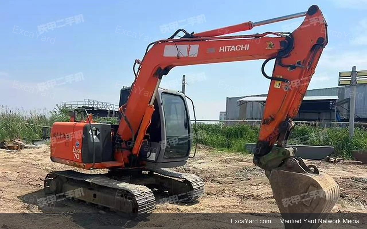 2005 Hitachi ZX2005 Used Excavator — gallery view 12, used excavator available for export from China