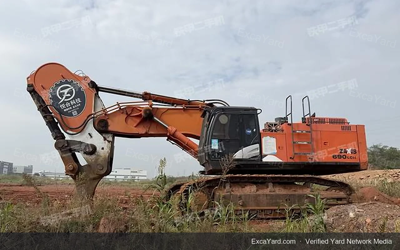 Экскаватор Hitachi ZX2005 2005 г.в., 12 000 моточасов, класс C, на экспорт