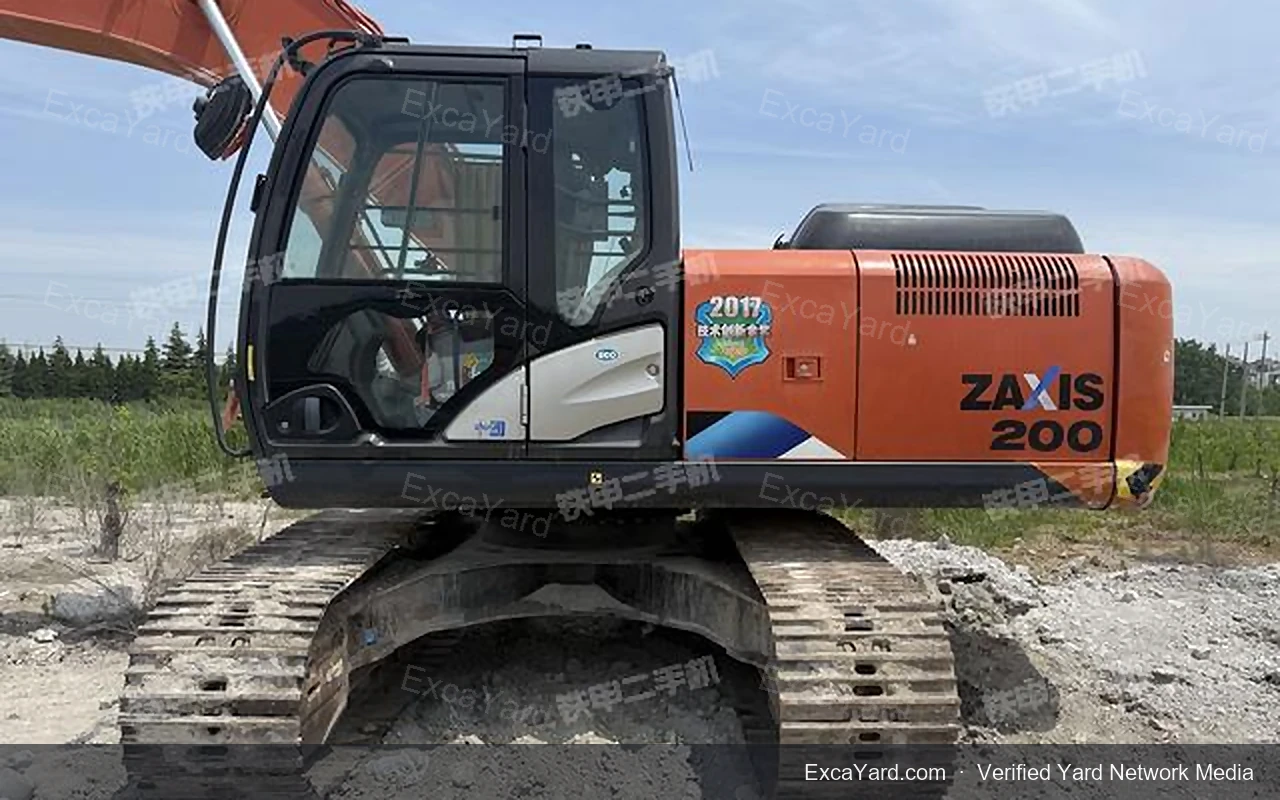 2020 Hitachi ZX2005A Used Excavator — gallery view 8, used excavator available for export from China