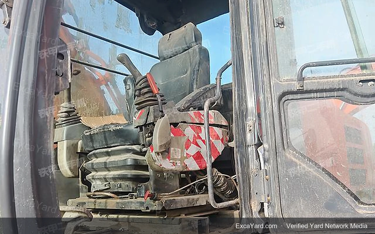 2014 Hitachi ZX210K5G Used Excavator — gallery view 4, used excavator available for export from China