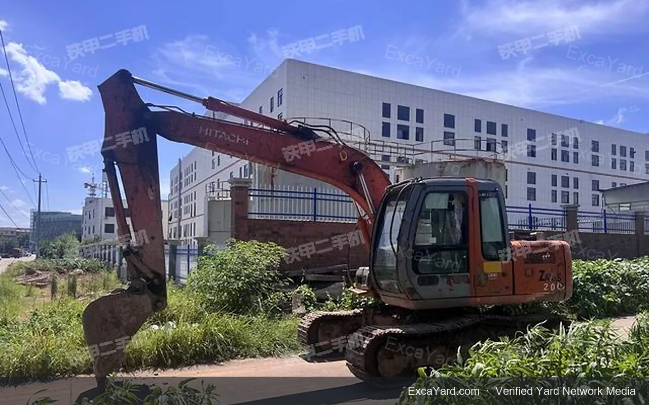 2017 Hitachi ZX350LCH Used Excavator — gallery view 12, used excavator available for export from China