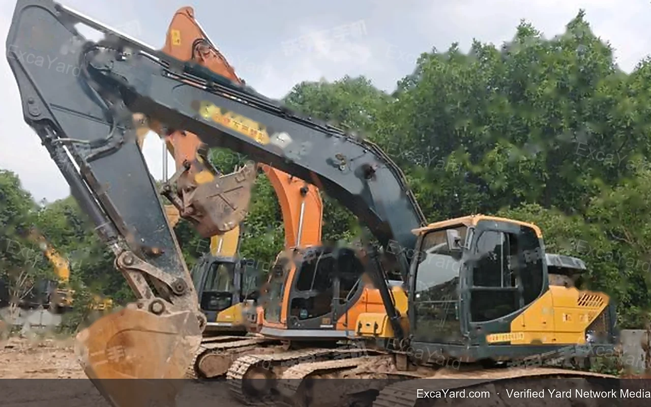 2015 Hyundai R1107 Used Excavator — gallery view 14, used excavator available for export from China