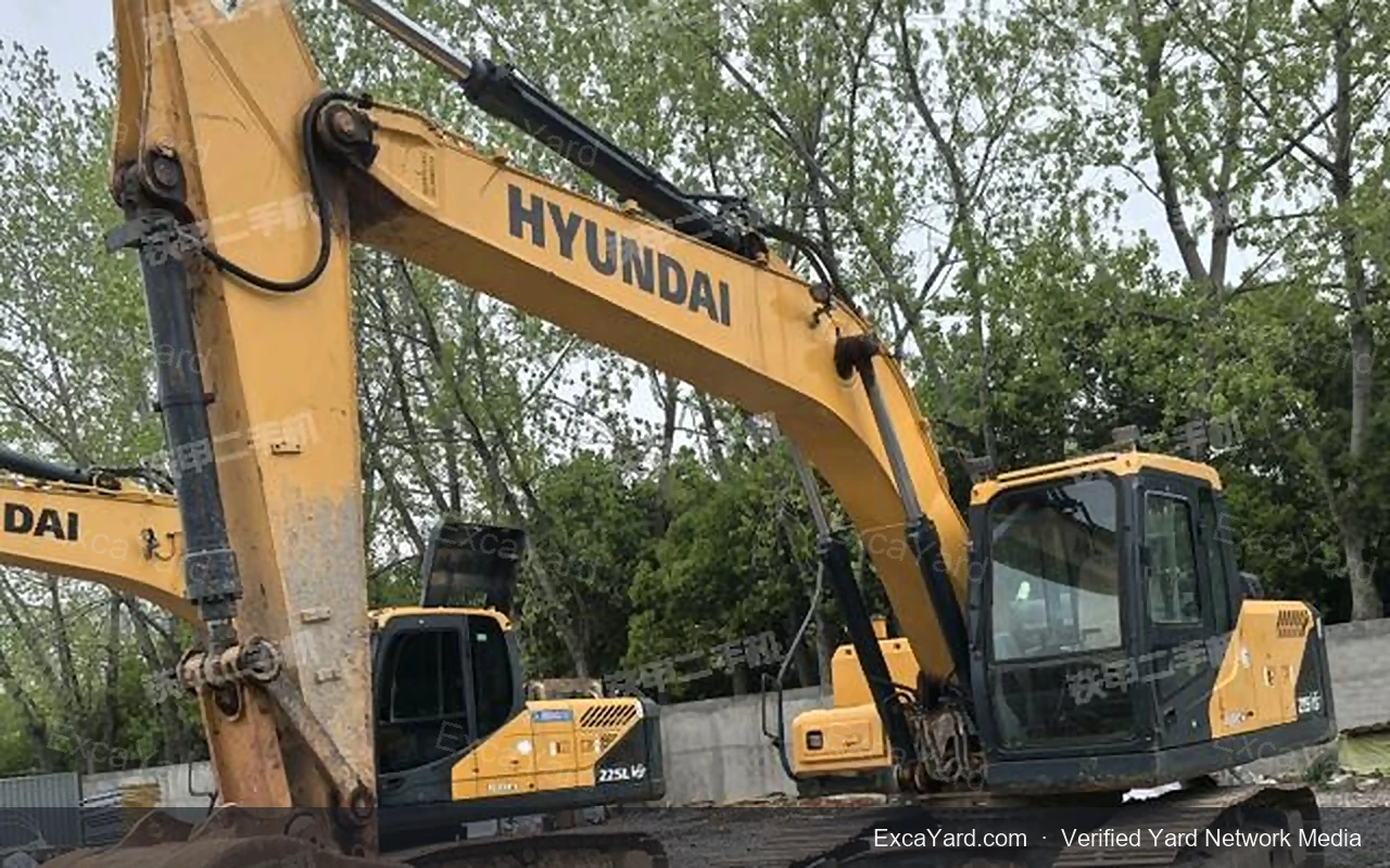 2020 Hyundai R215VS Used Excavator — gallery view 14, used excavator available for export from China