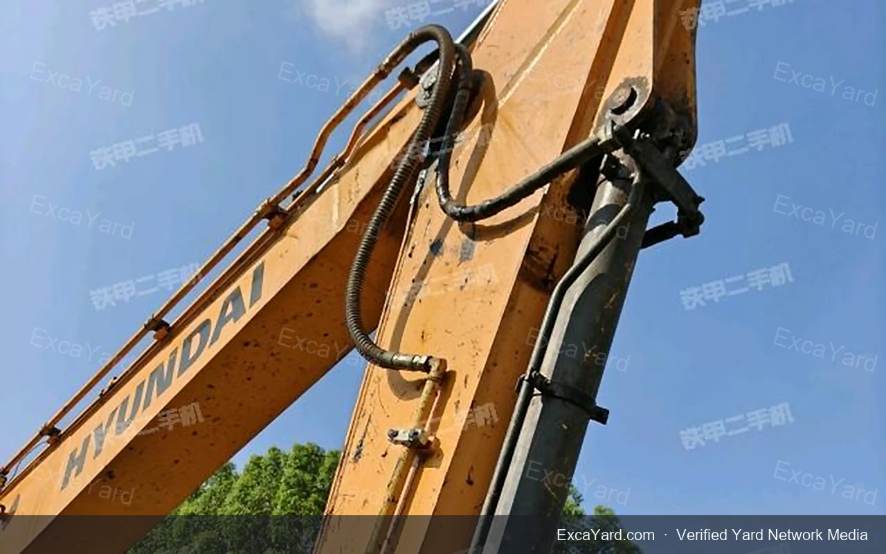 2020 Hyundai R215VS Used Excavator — gallery view 3, used excavator available for export from China