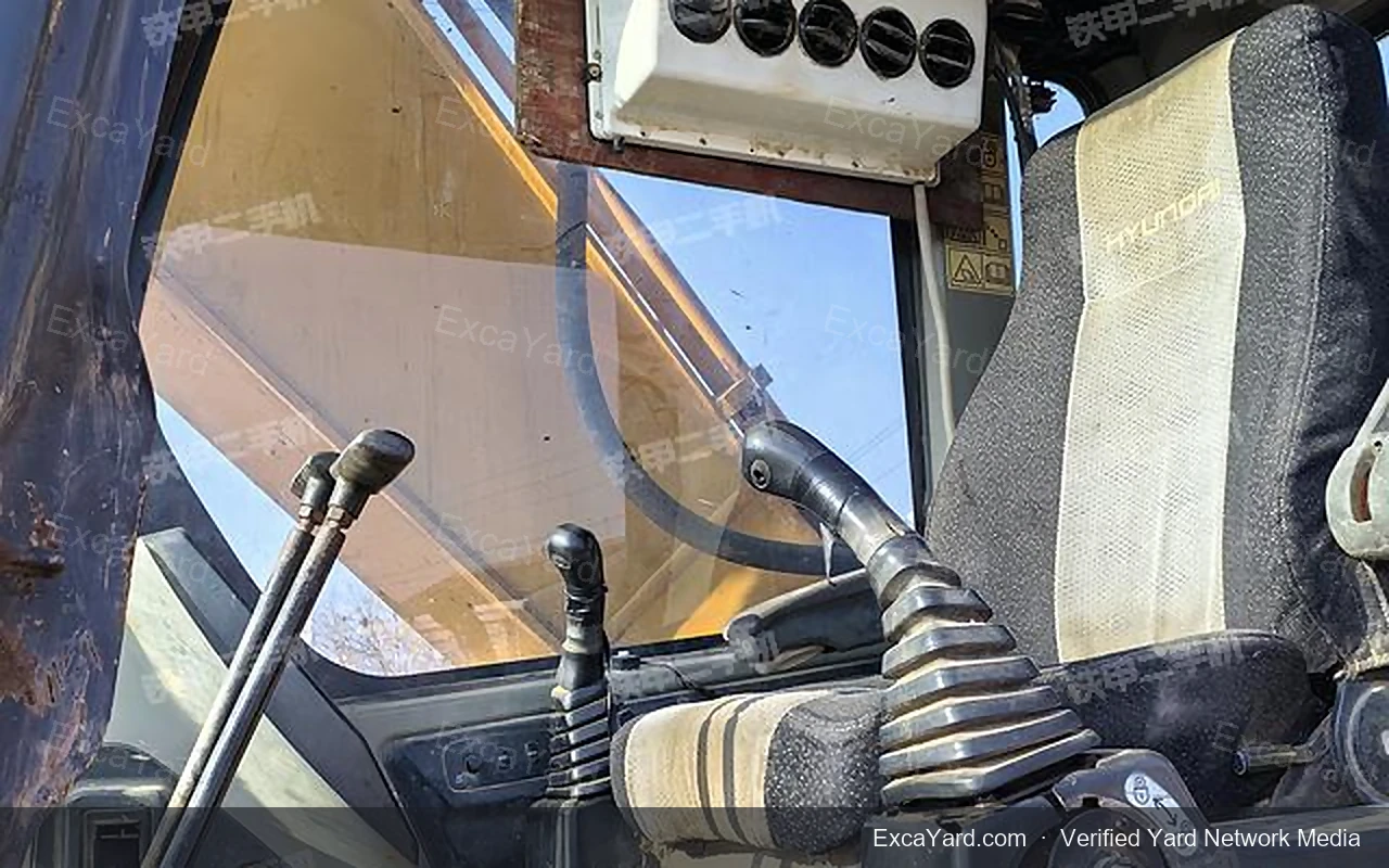 2011 Hyundai R225LC7 Used Excavator — gallery view 15, used excavator available for export from China