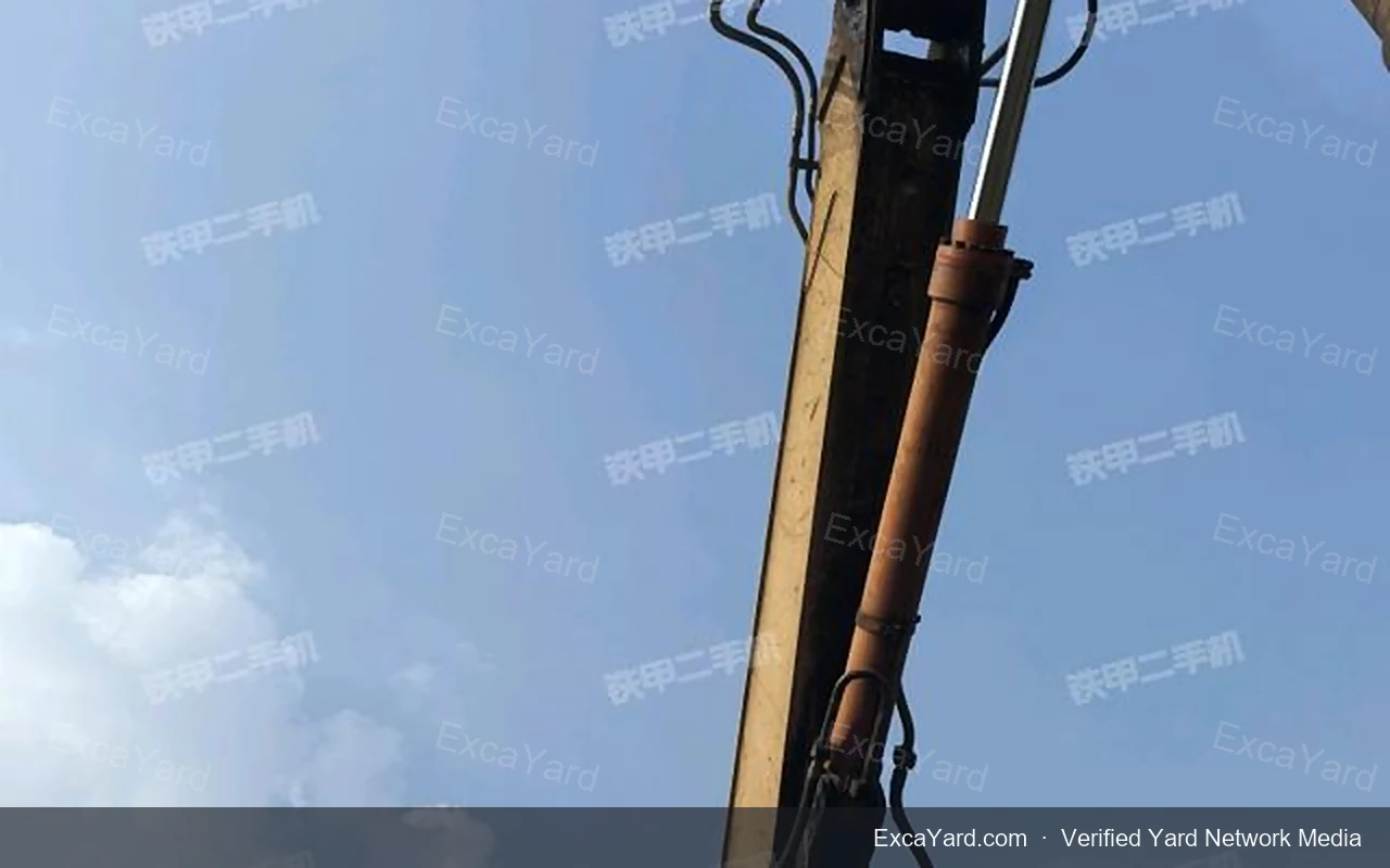 2015 Hyundai R385LC9T Used Excavator — gallery view 9, used excavator available for export from China