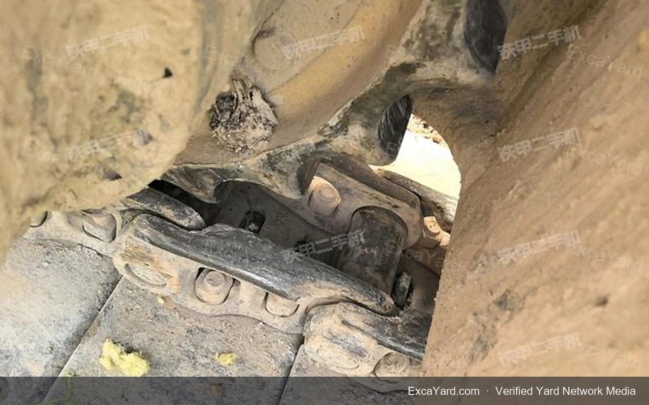2015 Hyundai R385LC9T Used Excavator — gallery view 14, used excavator available for export from China