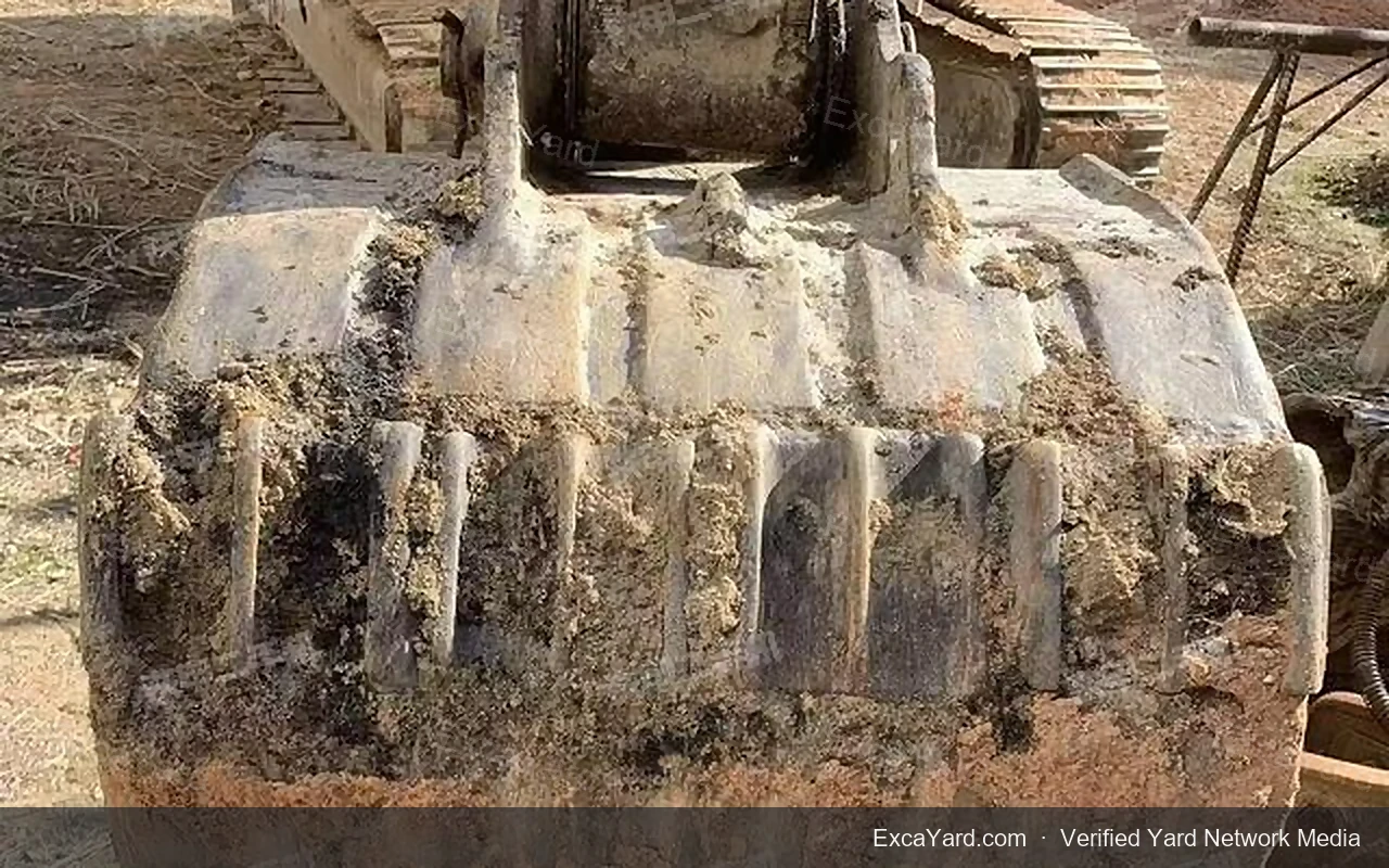 2013 Hyundai R807 Used Excavator — gallery view 8, used excavator available for export from China