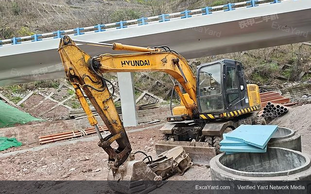 2013 Hyundai R807 Used Excavator — gallery view 3, used excavator available for export from China