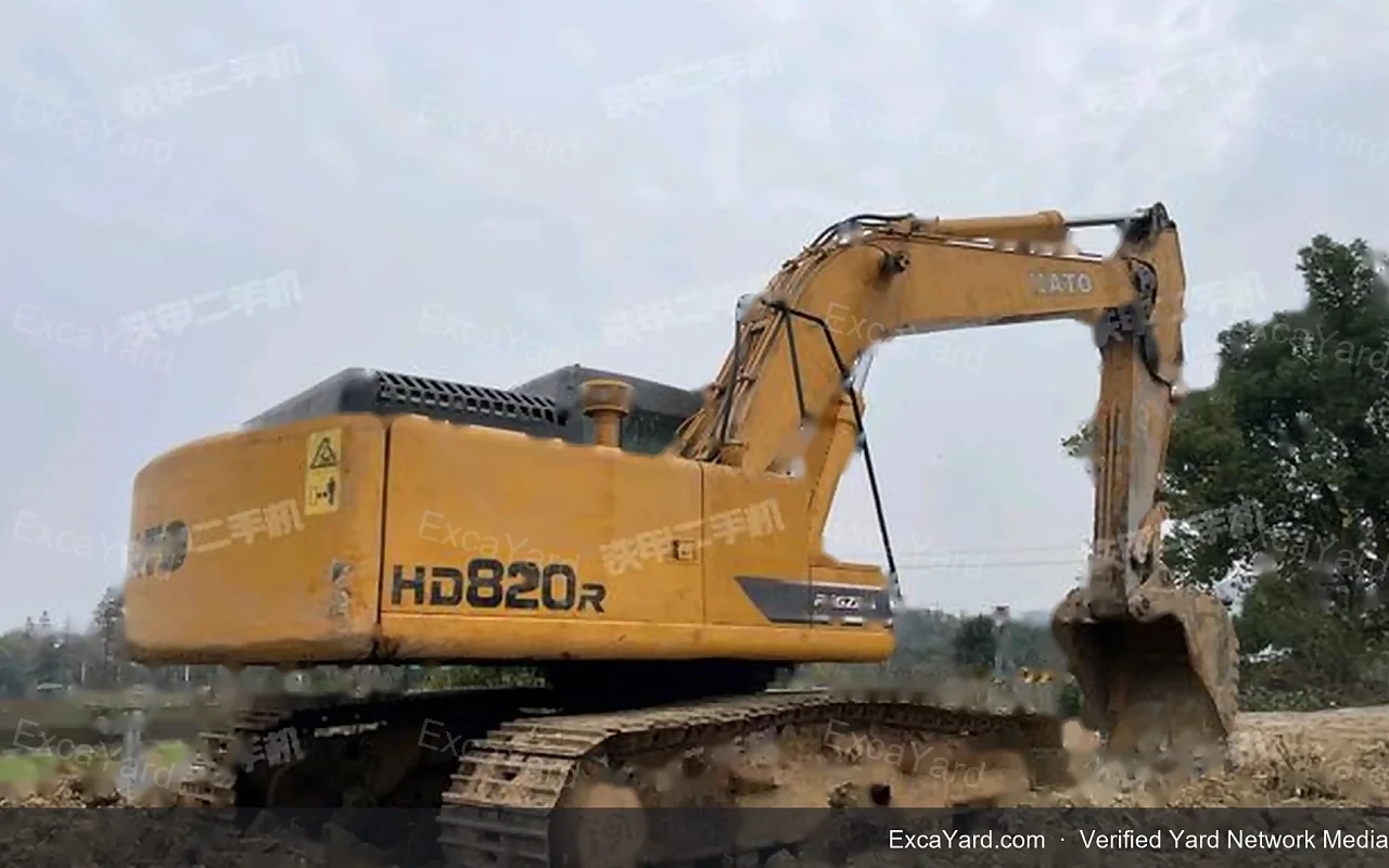 2012 Kato HD820R Used Excavator — gallery view 4, used excavator available for export from China