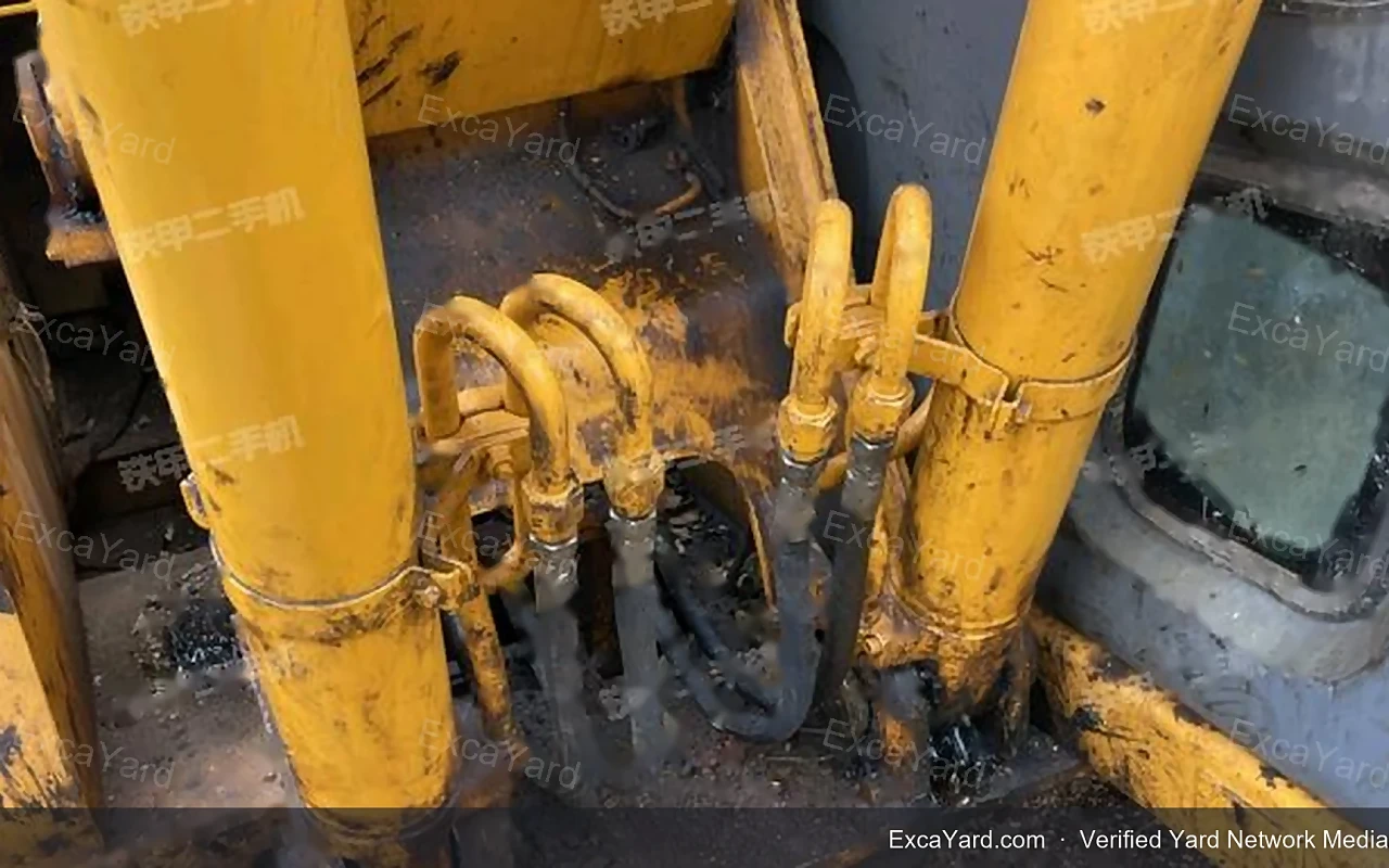 2012 Kato HD820R Used Excavator — gallery view 17, used excavator available for export from China