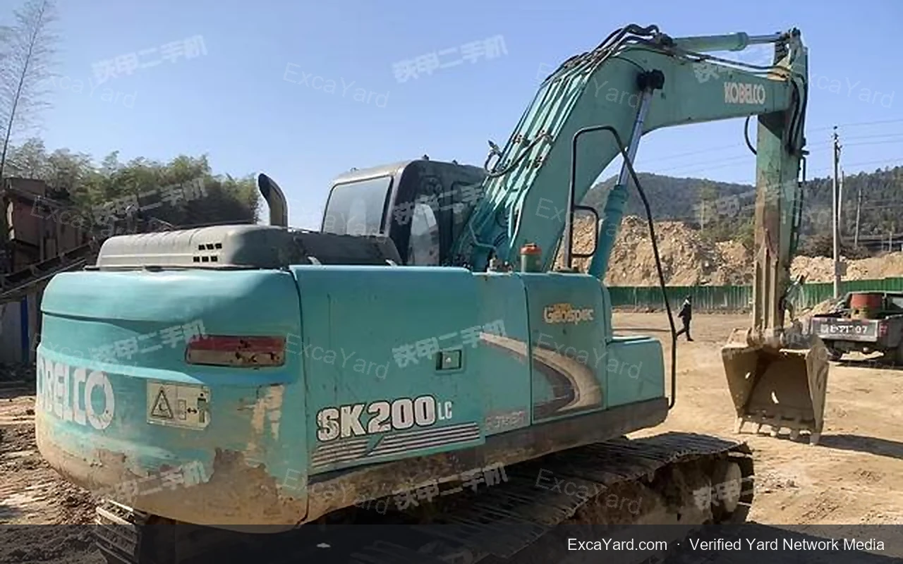 2011 Kobelco SK2008 Used Excavator — gallery view 6, used excavator available for export from China