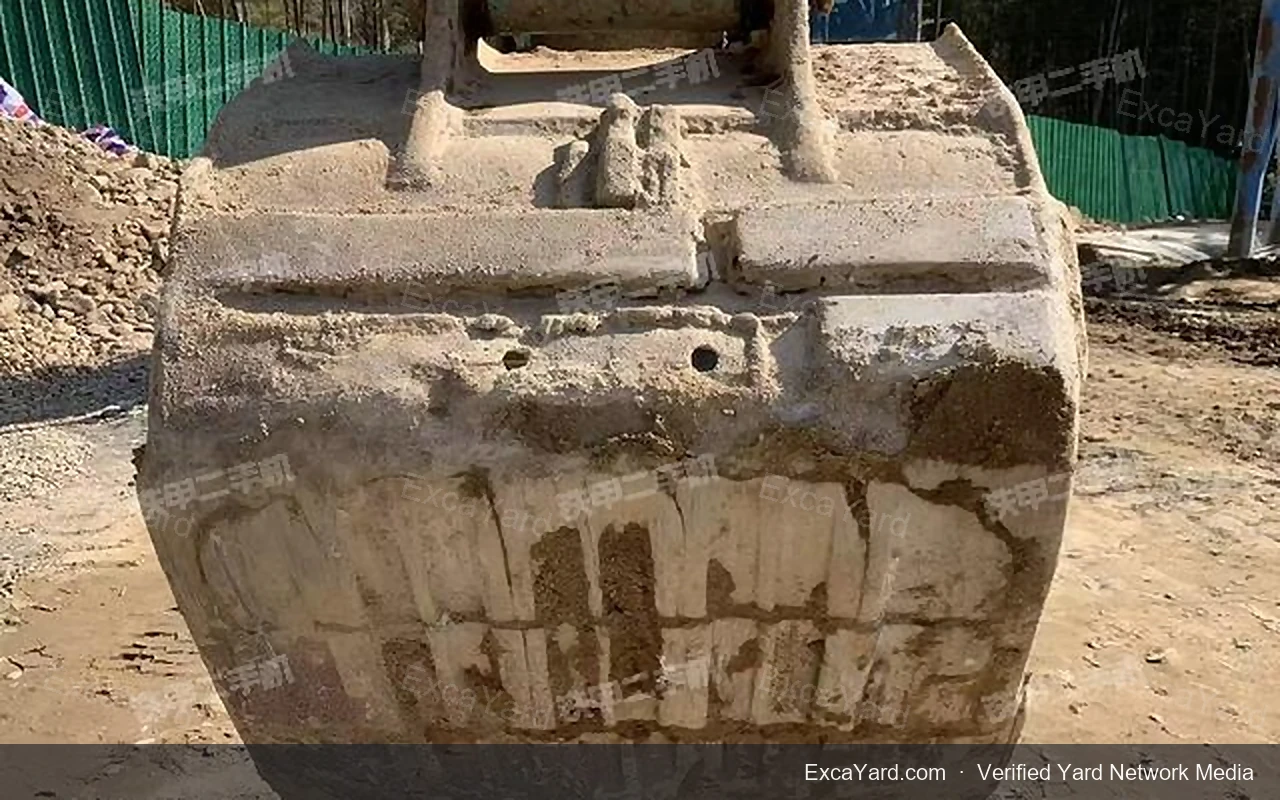 2011 Kobelco SK2008 Used Excavator — gallery view 12, used excavator available for export from China