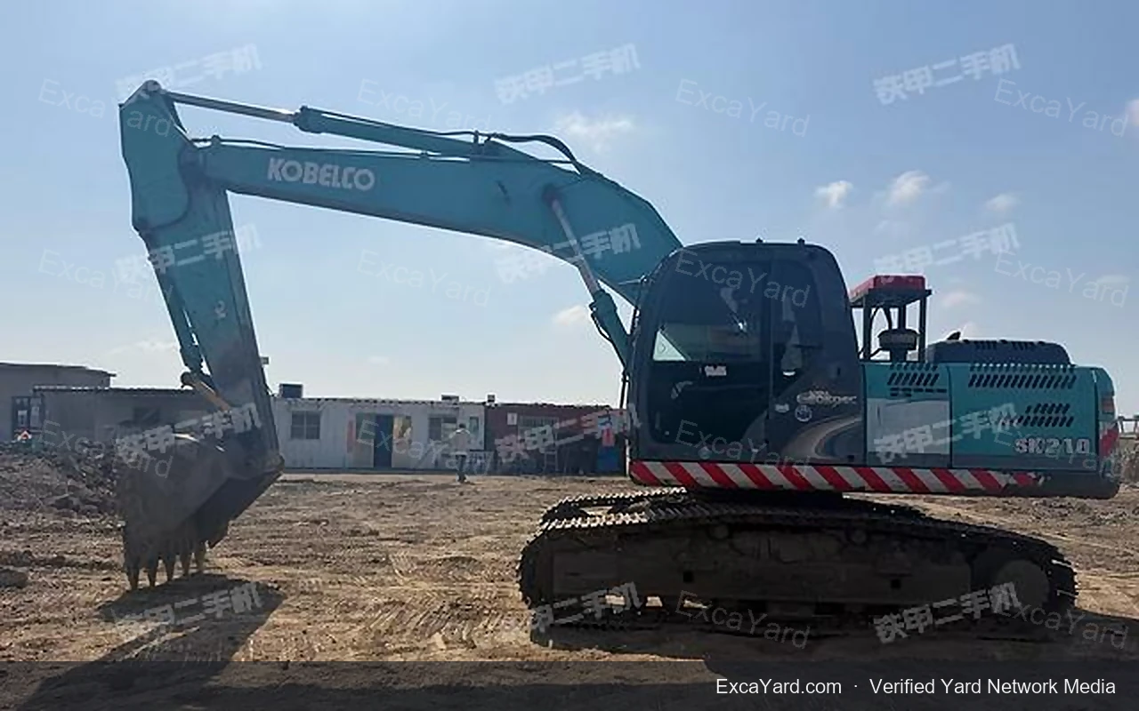 حفارة Kobelco SK2008 موديل 2011، 9,500 ساعة، درجة B