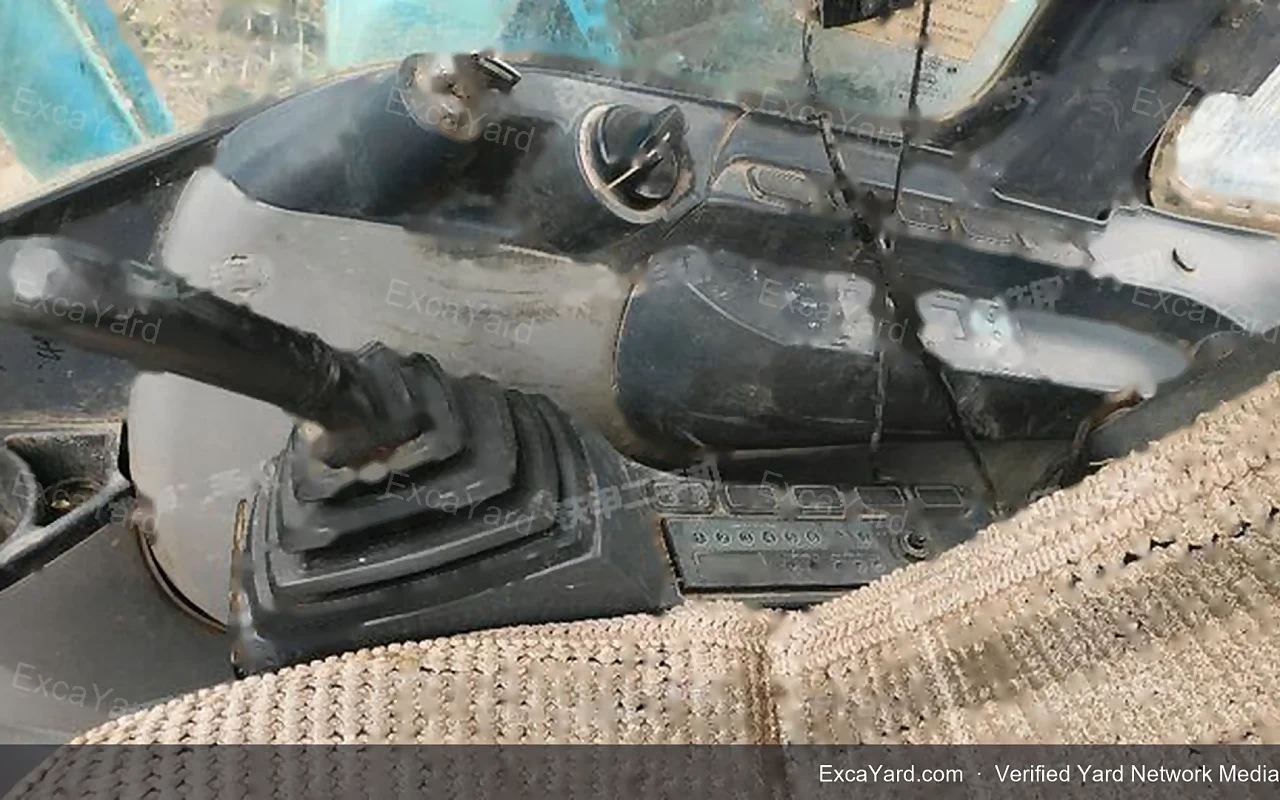 2010 Kobelco SK210LC8 Used Excavator — gallery view 14, used excavator available for export from China