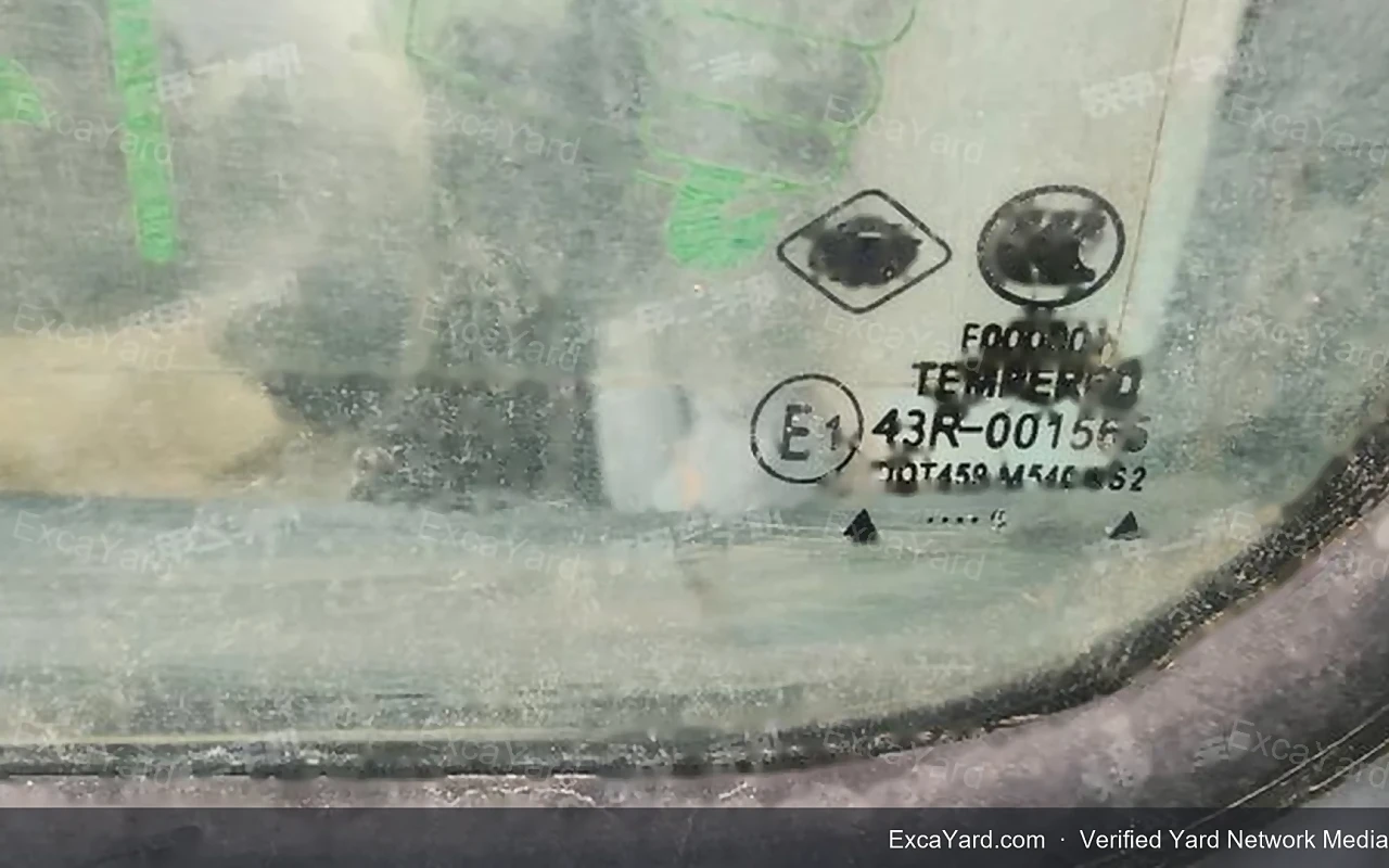 حفار Kobelco SK210LC8 مستعمل موديل 2010 | 7,203 ساعة | درجة ثانية