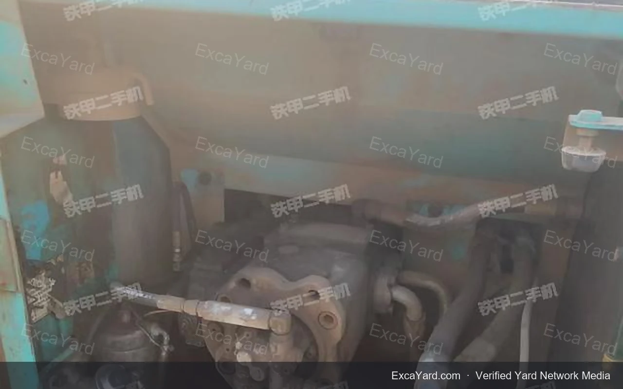 2011 Kobelco SK210LC8 Used Excavator — gallery view 4, used excavator available for export from China