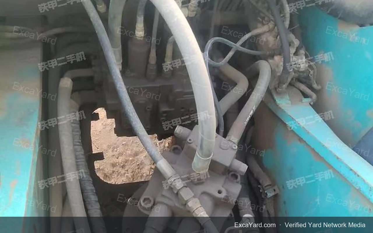 2011 Kobelco SK210LC8 Used Excavator — gallery view 13, used excavator available for export from China