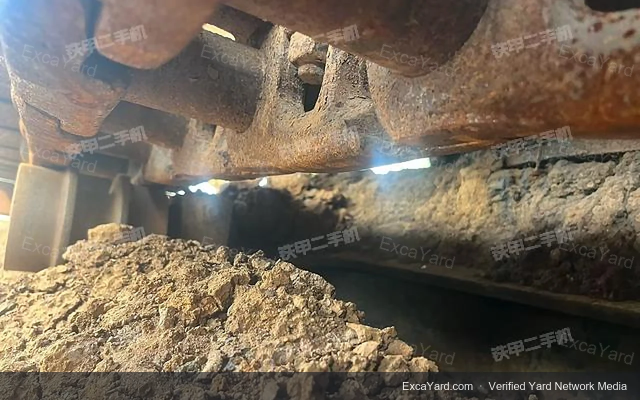 2010 Kobelco SK350LC8 Used Excavator — gallery view 10, used excavator available for export from China