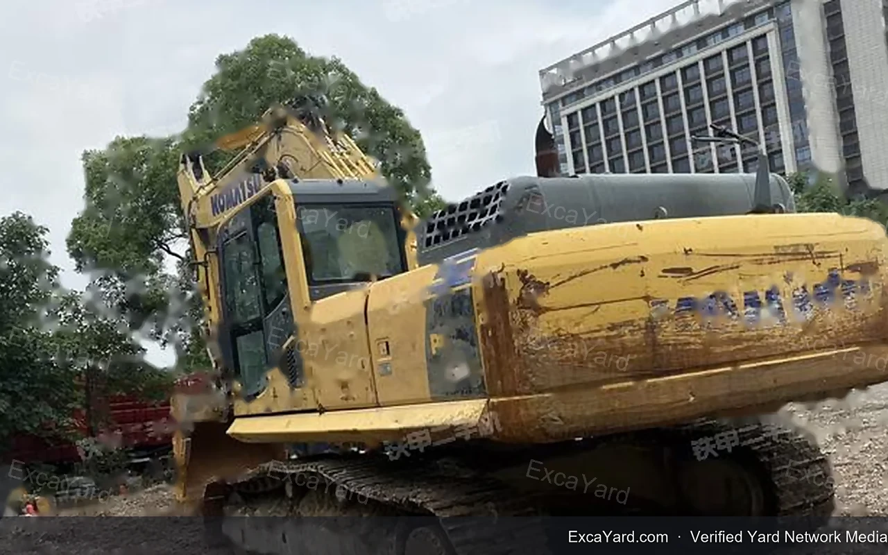 2012 Komatsu PC200LC8 Used Excavator — gallery view 7, used excavator available for export from China