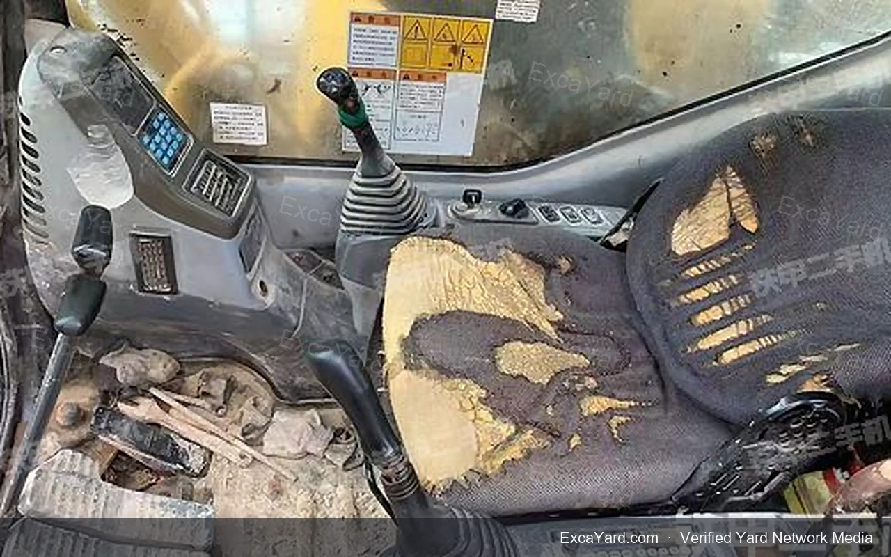 2007 Komatsu PC220LC7 Used Excavator — gallery view 12, used excavator available for export from China