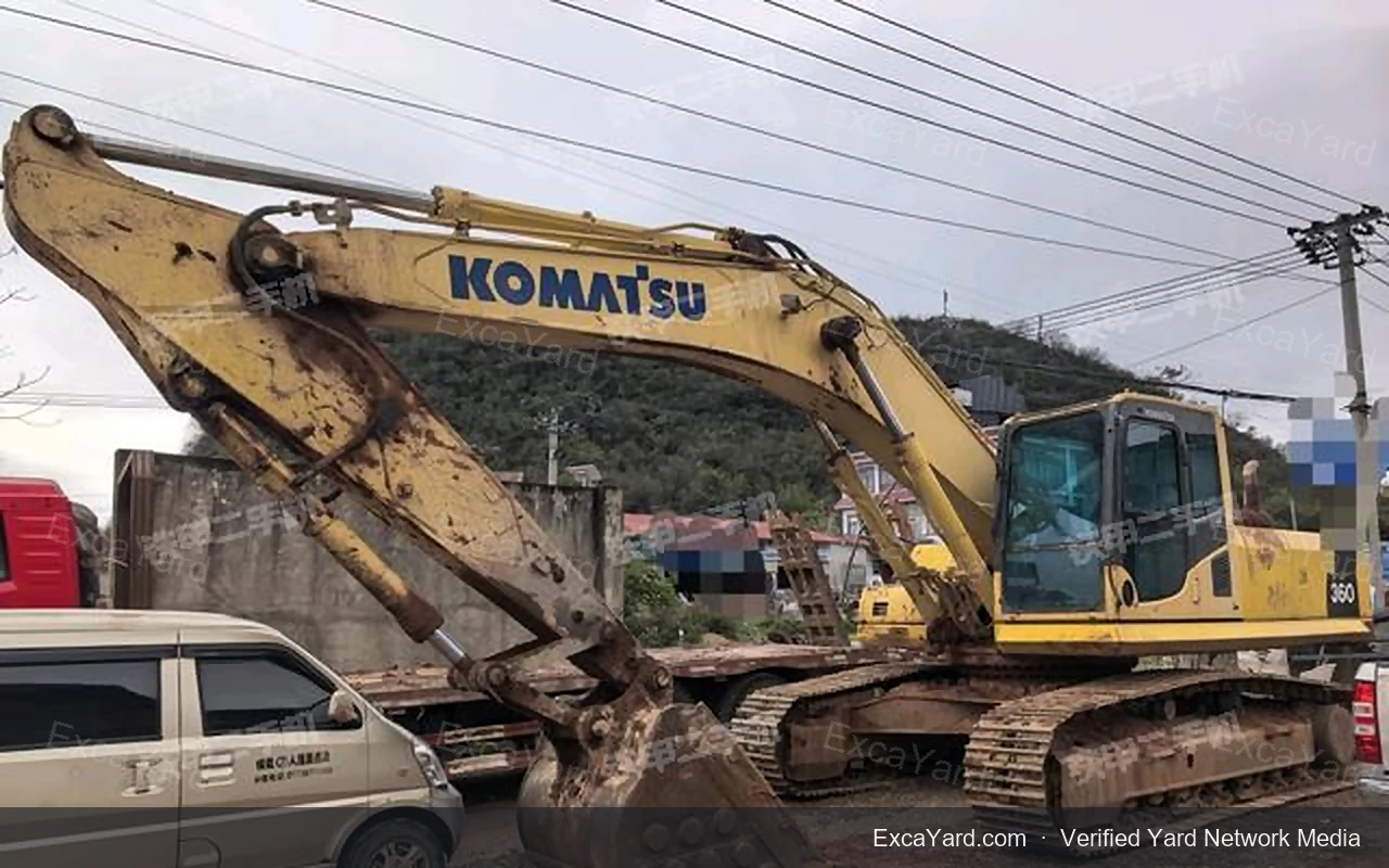 2007 Komatsu PC220LC7 Used Excavator — gallery view 4, used excavator available for export from China