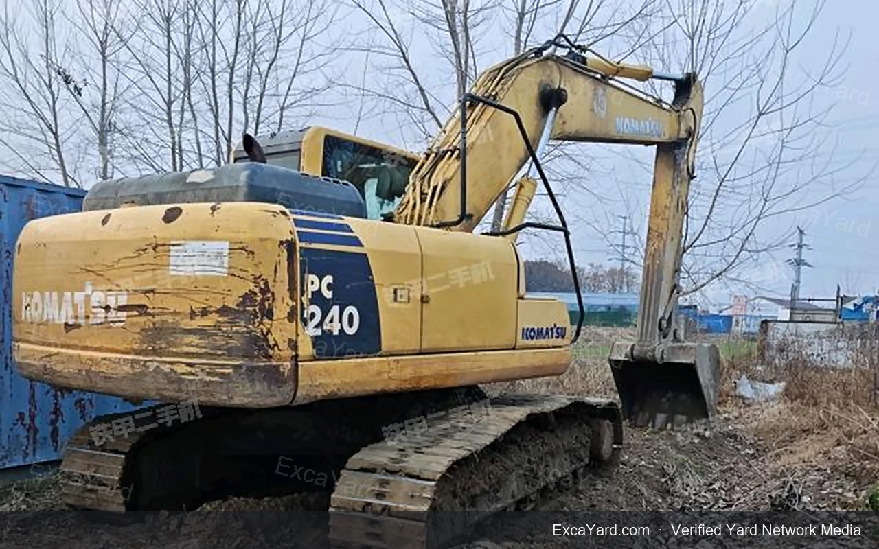 2007 Komatsu PC220LC7 Used Excavator — gallery view 3, used excavator available for export from China