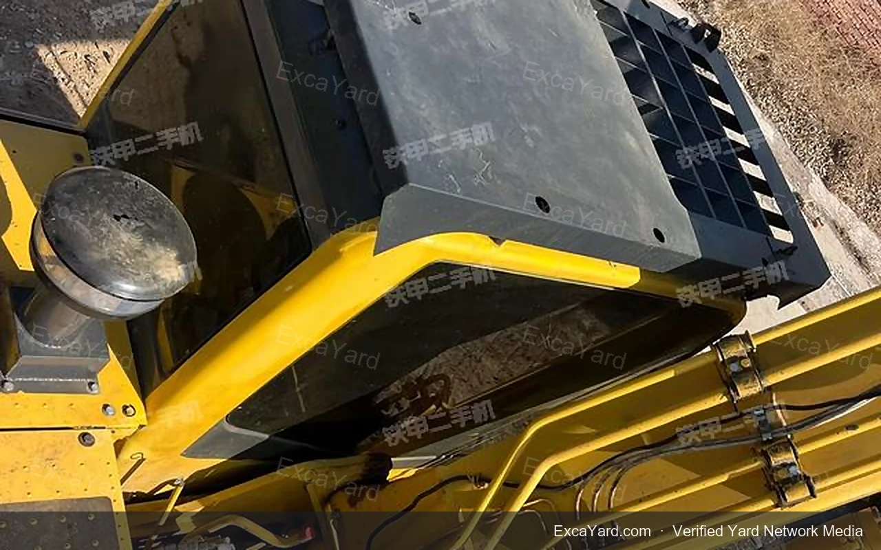 2020 Komatsu PC240LC8M0 Used Excavator — gallery view 11, used excavator available for export from China