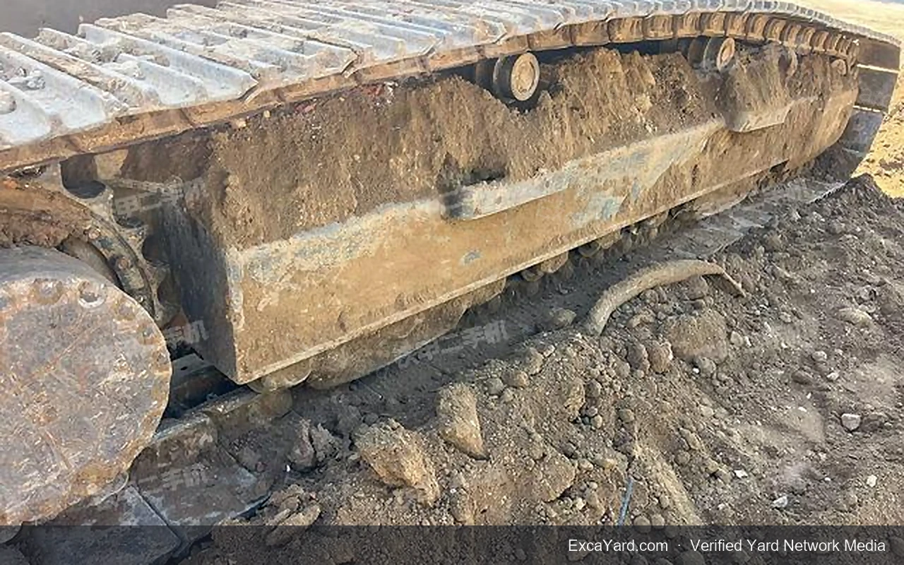 2020 Komatsu PC240LC8M0 Used Excavator — gallery view 2, used excavator available for export from China