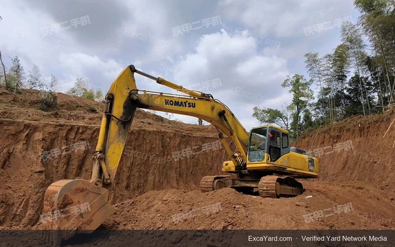 2020 Komatsu PC240LC8M0 Used Excavator — gallery view 3, used excavator available for export from China